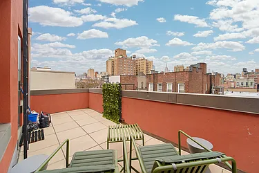 Rented by Living New York