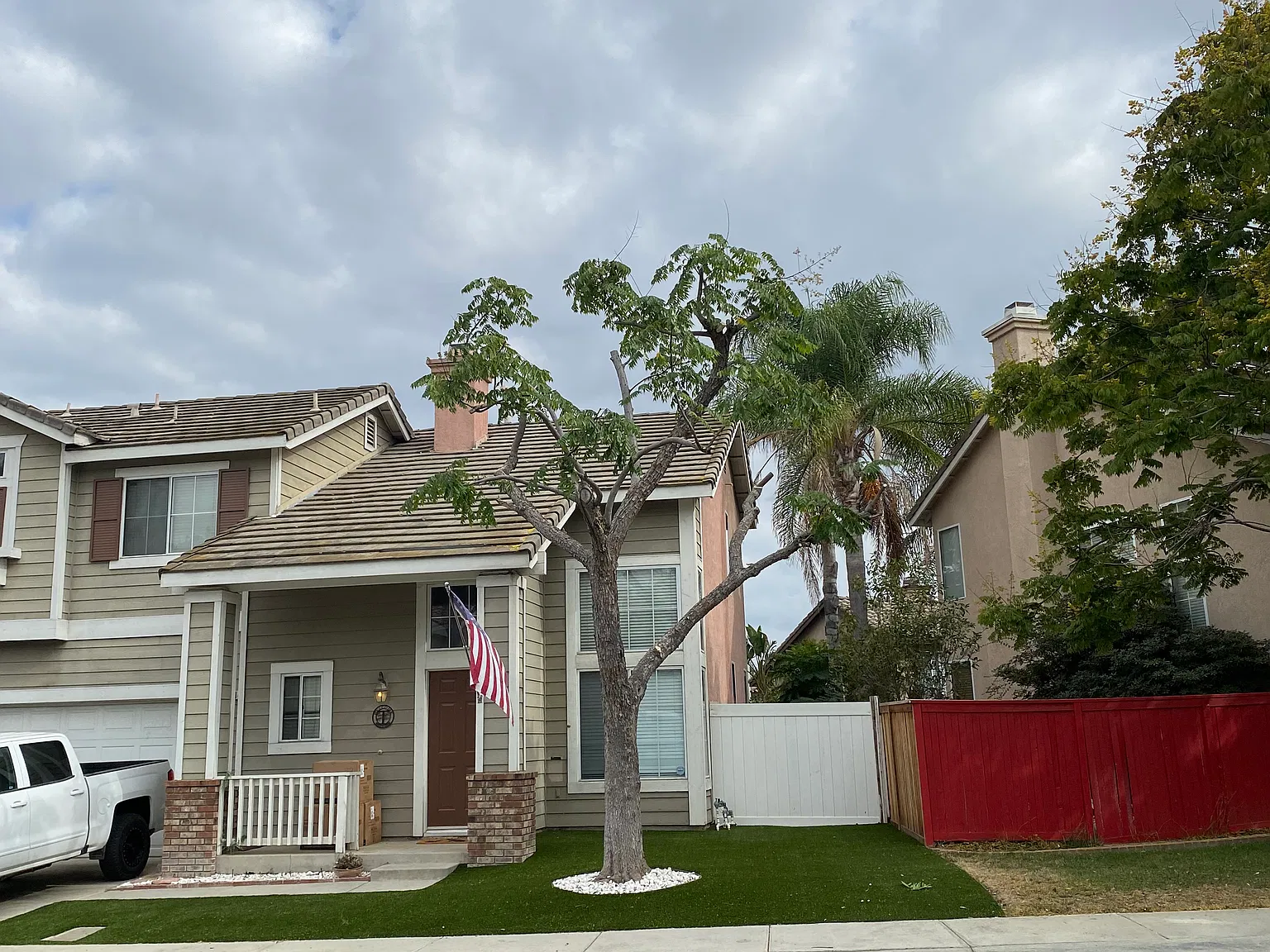 3 bed, 2.5 bath, 1273 sqft, $3,050 — Photo 2