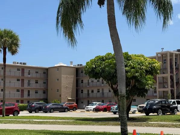 225 Bonnie Boulevard #411, Palm Springs, FL 33461