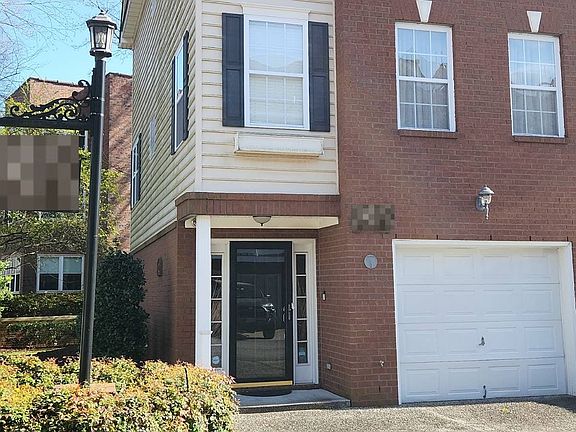 3rd image of 1221A Westover Ave