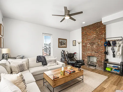 3401 Butler St Photo 1