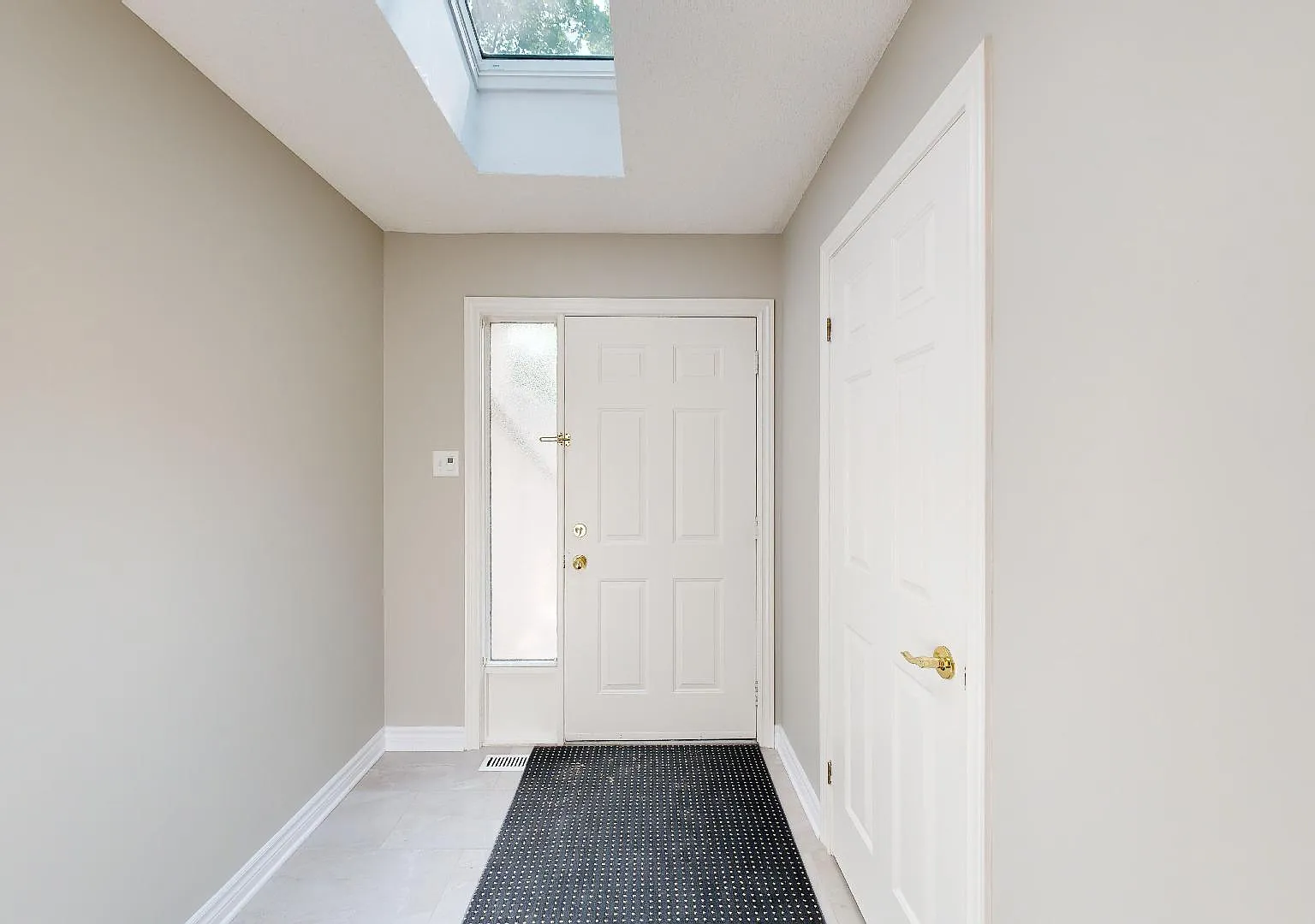 1500 Richmond Street London — Photo 4