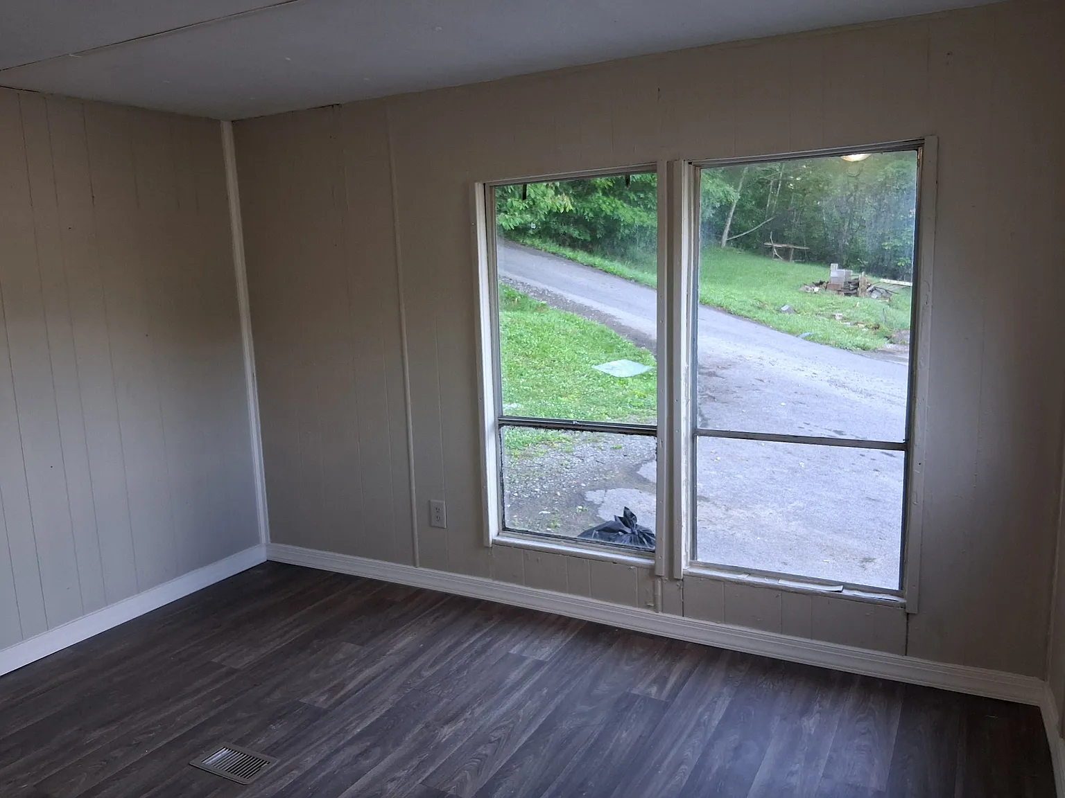3 bed, $795 — Photo 3
