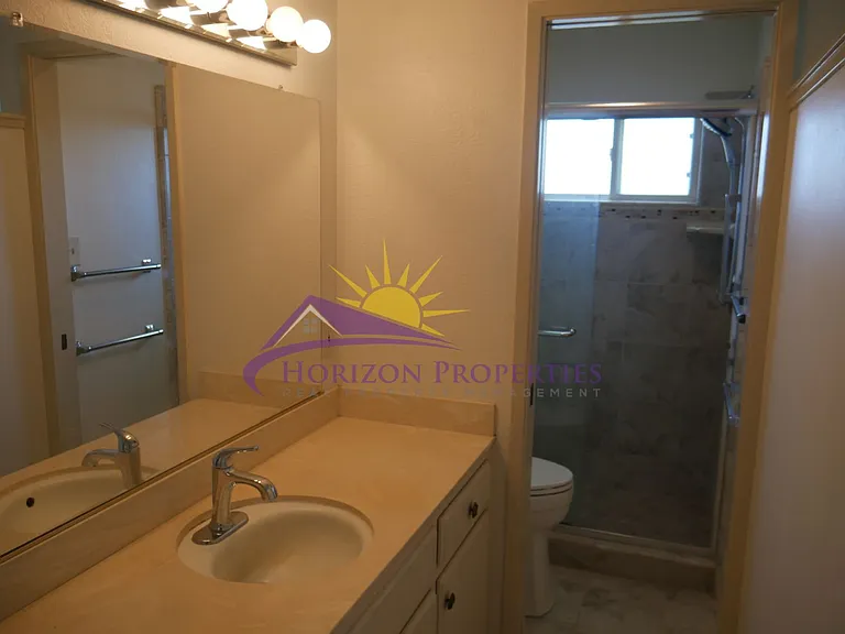 6319 Saint James Dr — Photo 15