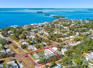 1709 Pasadena Dr, Dunedin, FL 34698
