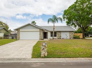 2511 Sagebrush Rd, Plant City, FL 33566