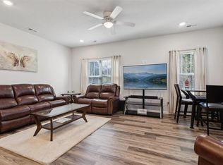 990 Jefferson St #990, Suffolk, VA 23434