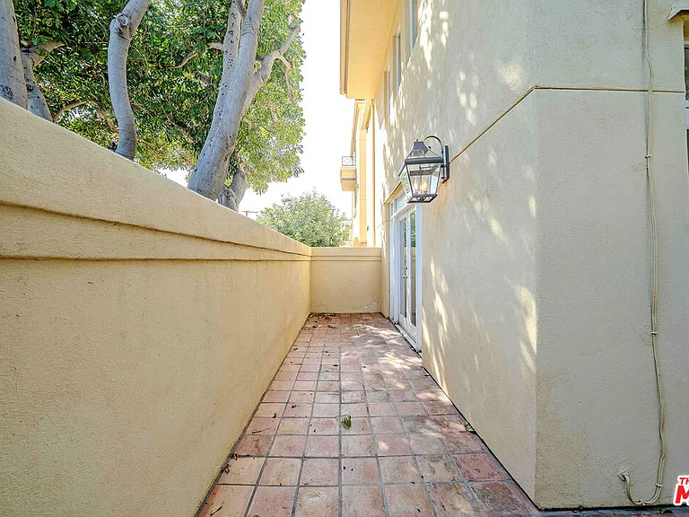 2311 Schader Dr #101 — Photo 31