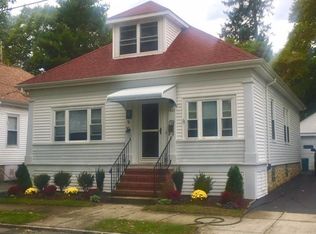 1037 Kenmore St, New Bedford, MA 02745