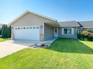 121 Dakota Trl, Brookings, SD 57006