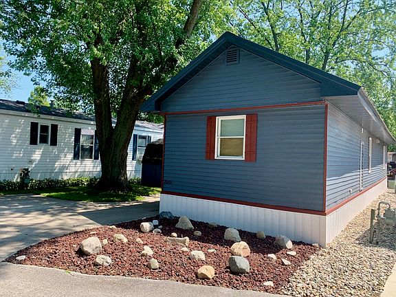 2nd image of 2860 N Tamarac Dr #214