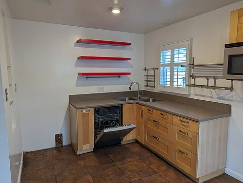 16043 Leadwell St Photo 1
