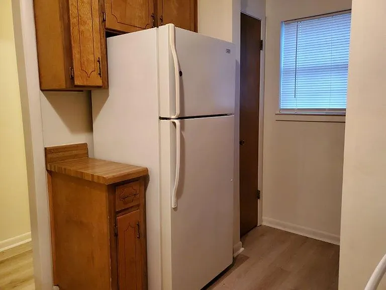 137 Brian Ct — Photo 4