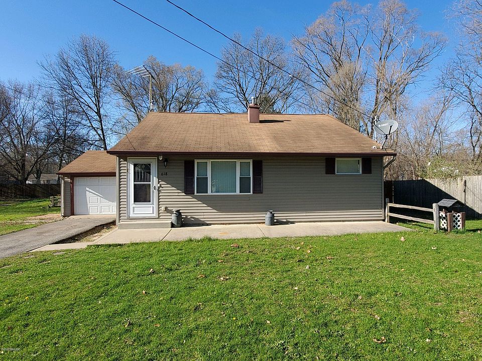 1st image of 618 Bruce Ave