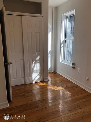 Rented by Kian Realty | media 11