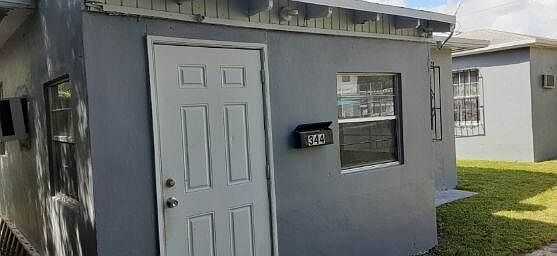1st image of 344 NE 82nd St #1