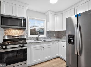 5708 Mitchell Rd, Levittown, PA 19057