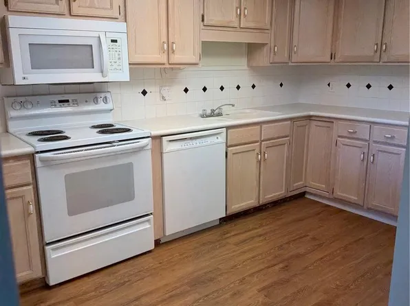13691 E Marina Dr APT 404, Aurora, CO 80014