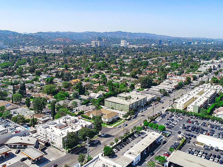 Aerial view photo of Magnolia and Van Nuys Blvd. in Sherman Oaks.