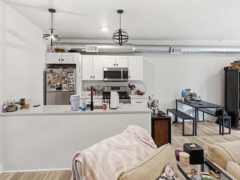 4745 Butler St #3 — Photo 4