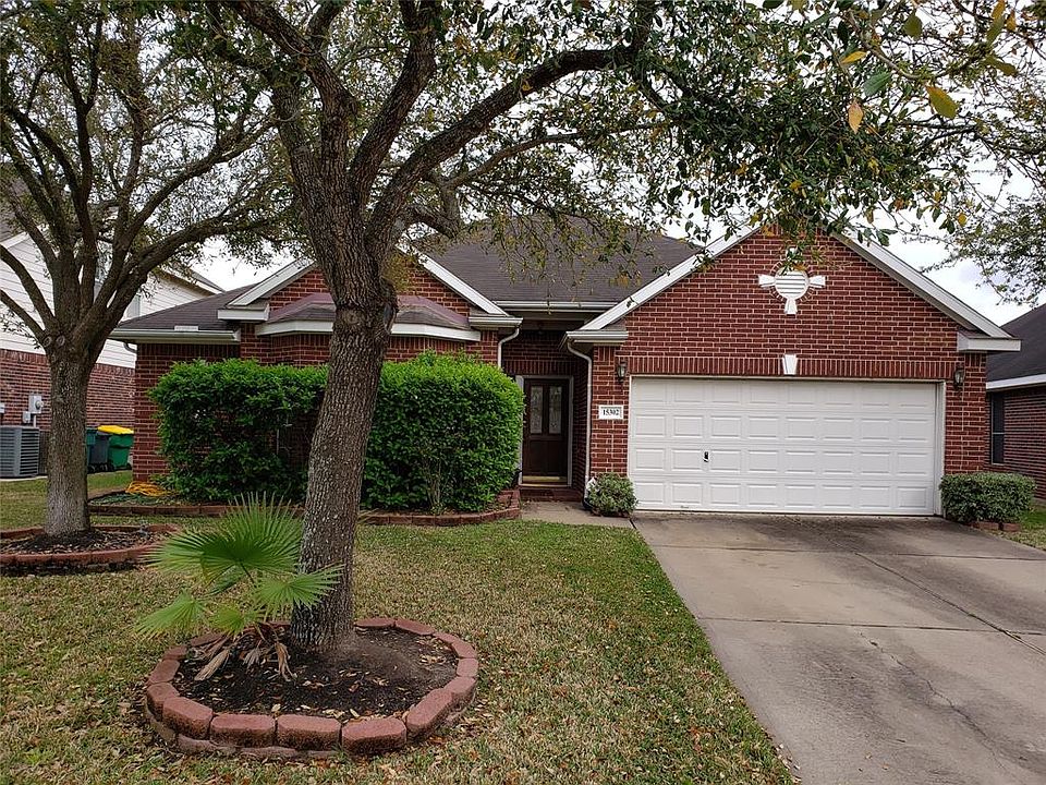 1st image of 15302 Fairfield Falls Way