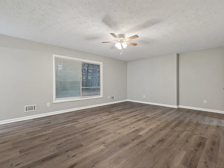 2595 Fieldstone View Ln SE — Photo 5