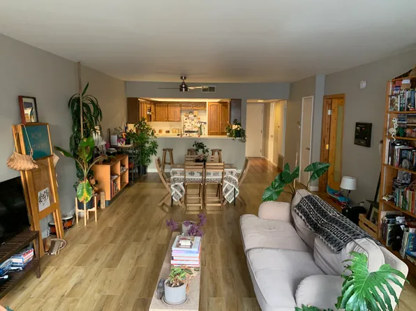 5125 Harold Way APT 202, Los Angeles, CA 90027