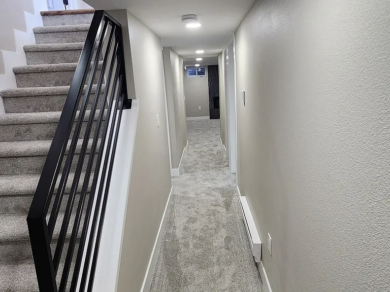 3046 N Saint Paul St — Photo 23
