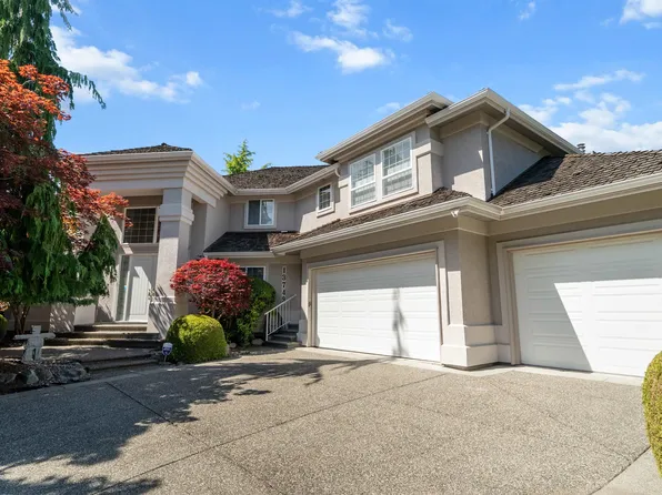 13749 21st Ave, Surrey, BC V4A 9V6