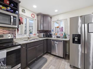 128 E Madison St, Greencastle, PA 17225