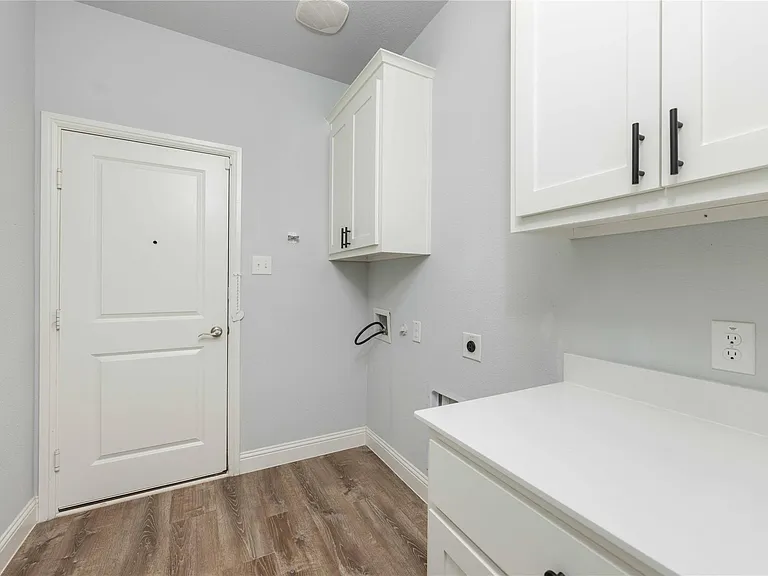 354 Rock Acre Dr — Photo 7