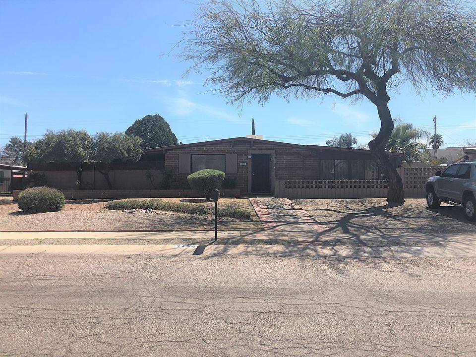 Landscaped Front Yard