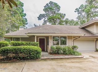 733 N Reeve Rd, Saint Helena Island, SC 29920