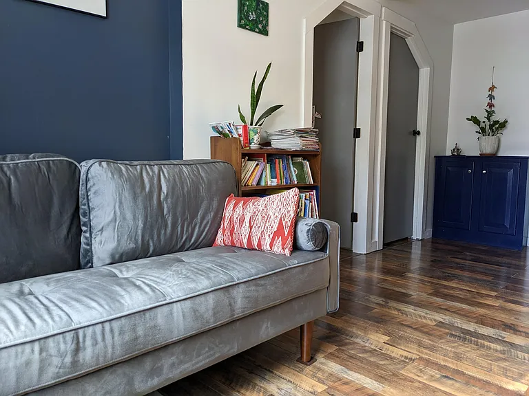 283 Winn Way — Photo 8