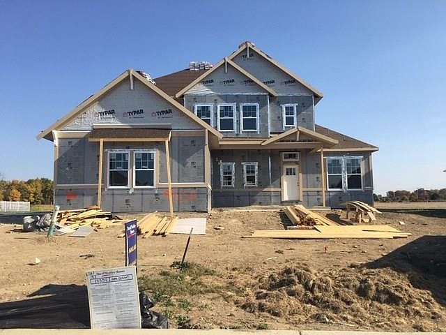 1st image of 18334 Lake Winds Dr