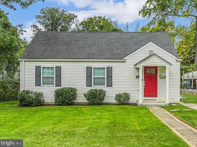 2006 Griffith Rd, Falls Church, VA, 22043