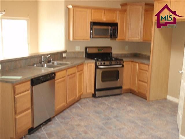 2nd image of 4134 Campana Ct