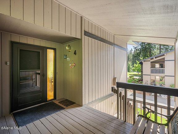 04-5421 W Fairway Ln-004>