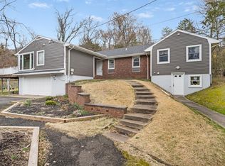 1043 Hoffman Rd, Bridgewater, NJ 08807