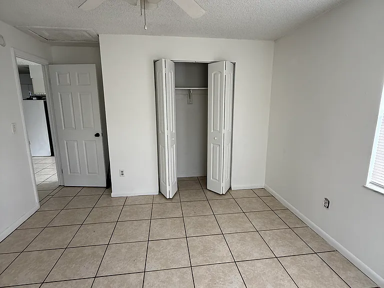 2456 Mercury Dr — Photo 10