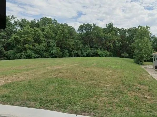 1729 Greeley Ave, Kansas City, KS 66104