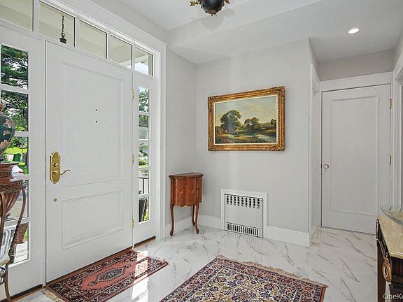 2nd image of 73 Clinton Avenue
