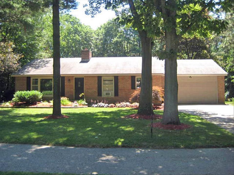 1st image of 16814 Quincy St
