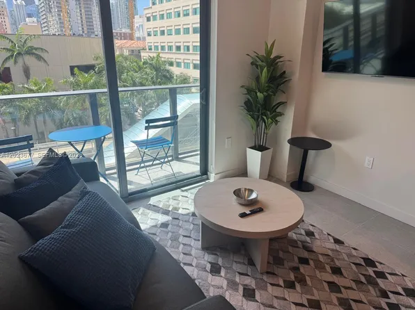 121 NE 5th St Unit 2102, Miami, FL 33132