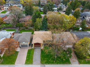 28 Bunty Ln, Toronto, ON M2K 1W6