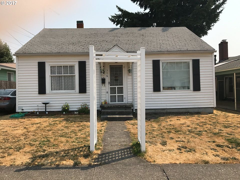 2nd image of 306 S Main St