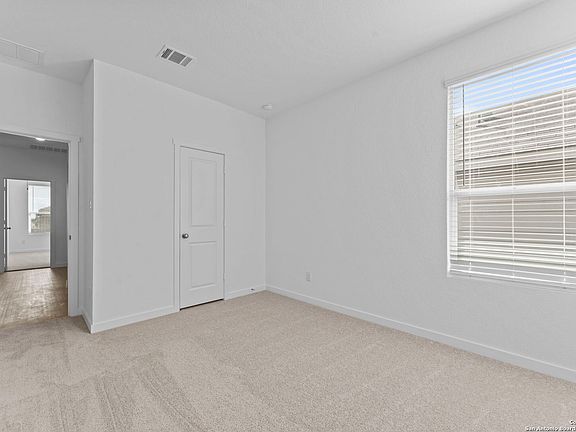 5th image of 3828 Northaven Trl