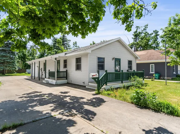 117 W Petoskey St, Gaylord, MI 49735