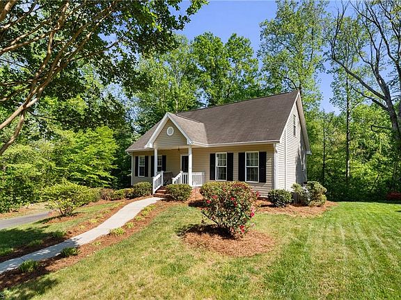 2nd image of 2375 Oakton Dr