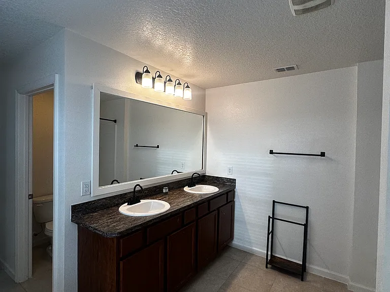 4662 Amaca Bay Ln — Photo 9